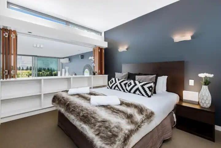 Luxury Lakeview 2 Bedroom Apartment Queenstown Dış mekan fotoğraf