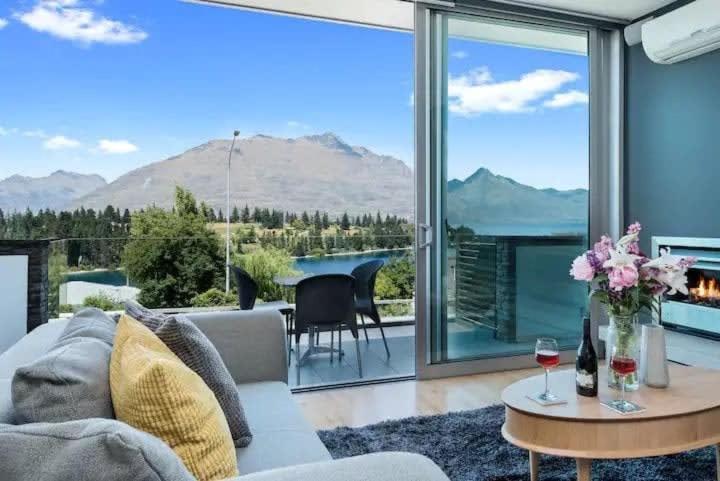 Luxury Lakeview 2 Bedroom Apartment Queenstown Dış mekan fotoğraf